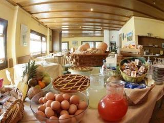 Crimea Wine Hotel Chiavenna Dış mekan fotoğraf